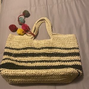 Brand new straw bag